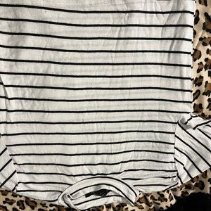 Forever 21 tee